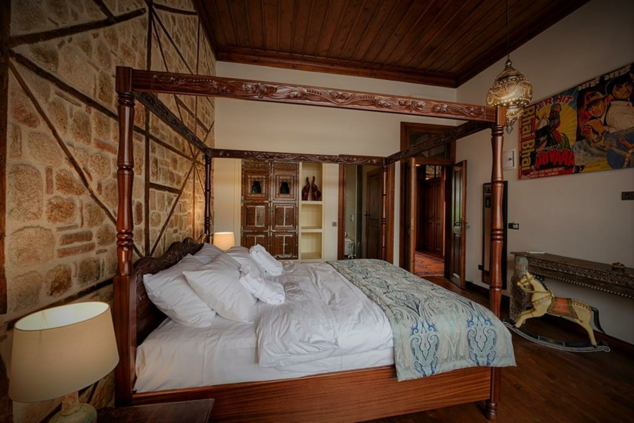 Palm House 17 - Adult Only(12+)