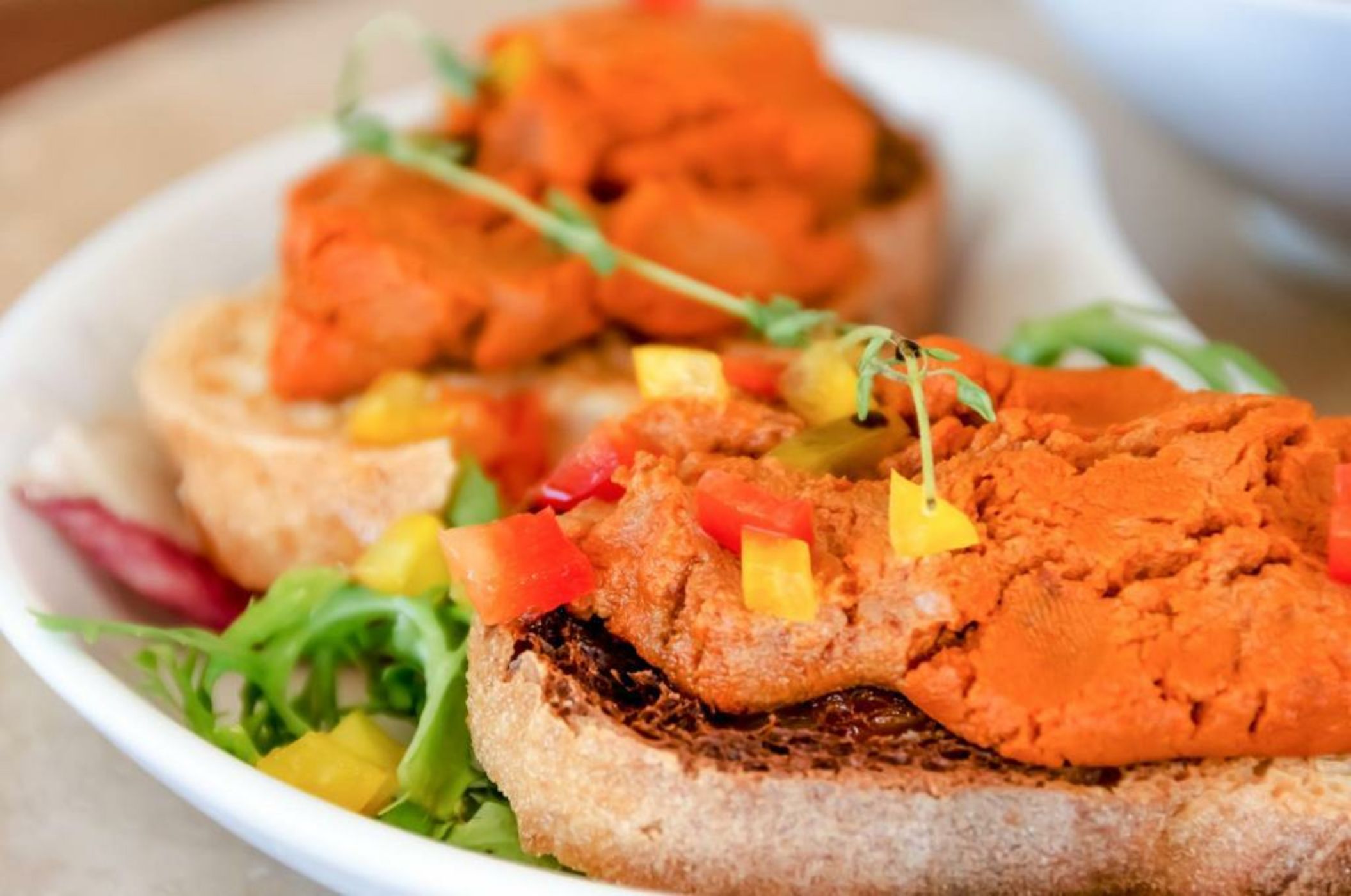 4reasons hotel + bistro | 12+