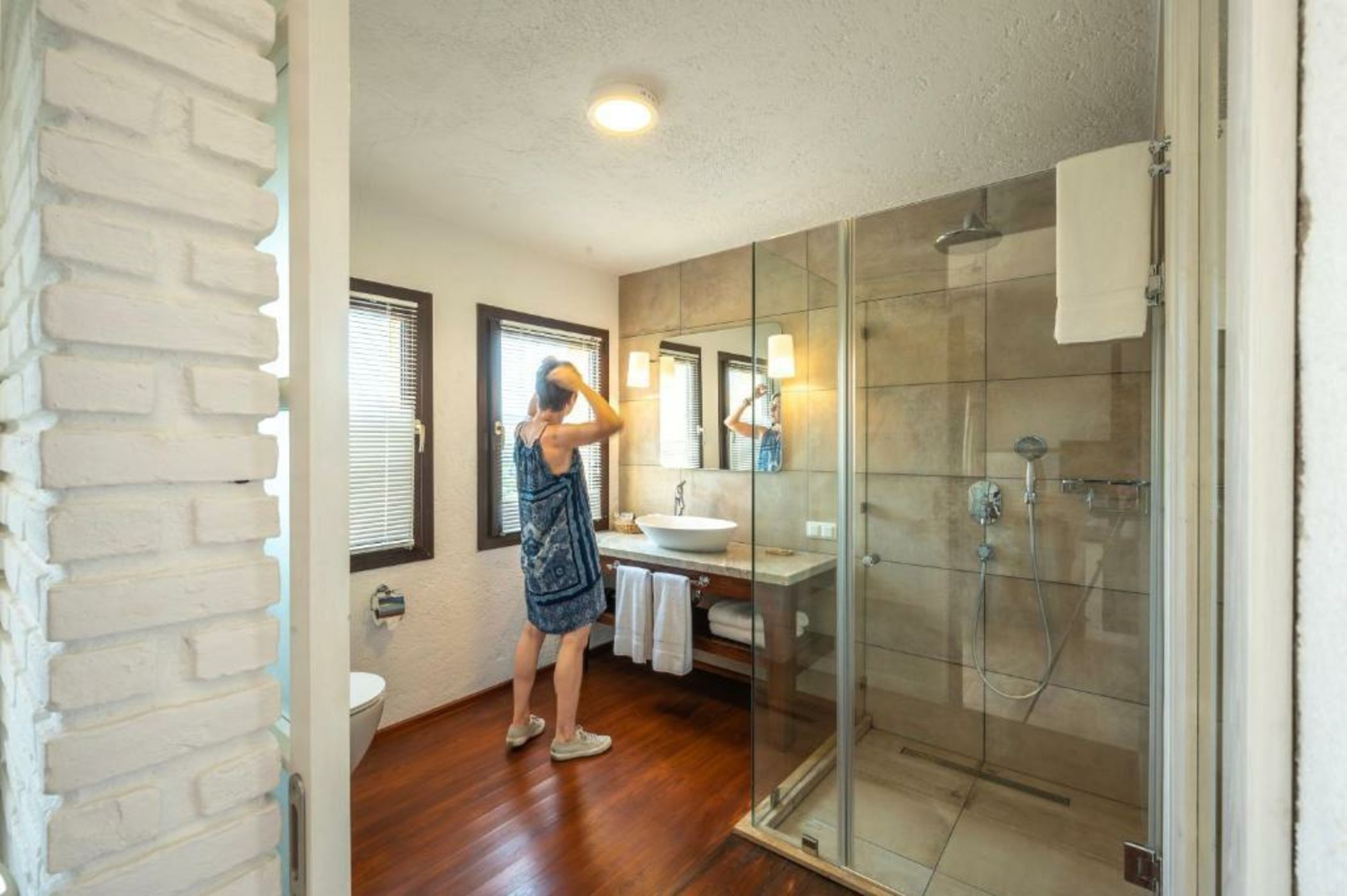 4reasons hotel + bistro | 12+