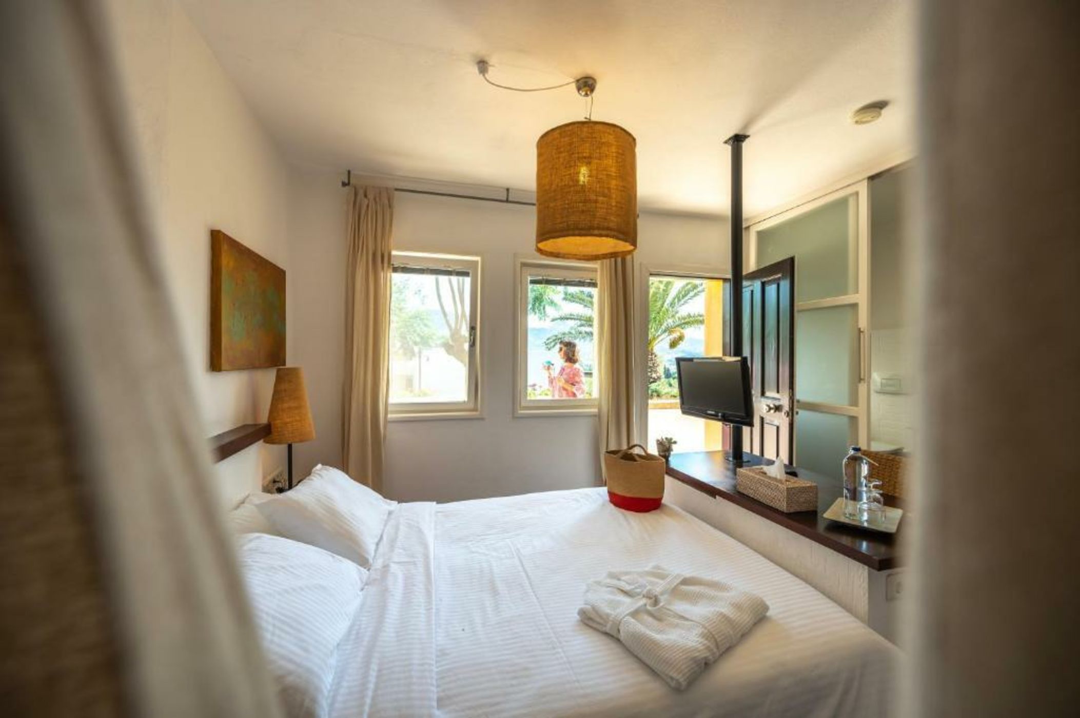 4reasons hotel + bistro | 12+