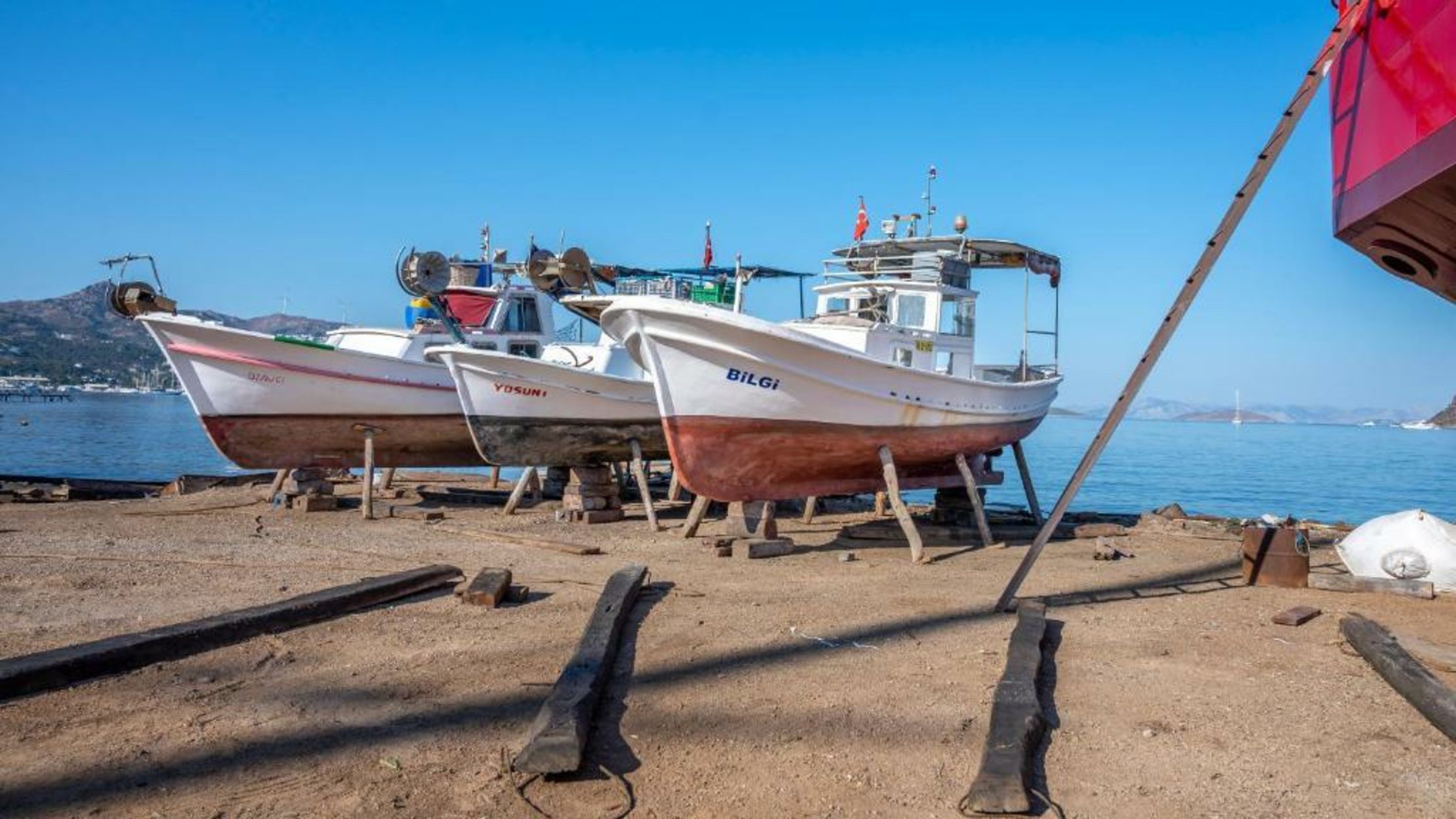 4reasons hotel + bistro | 12+