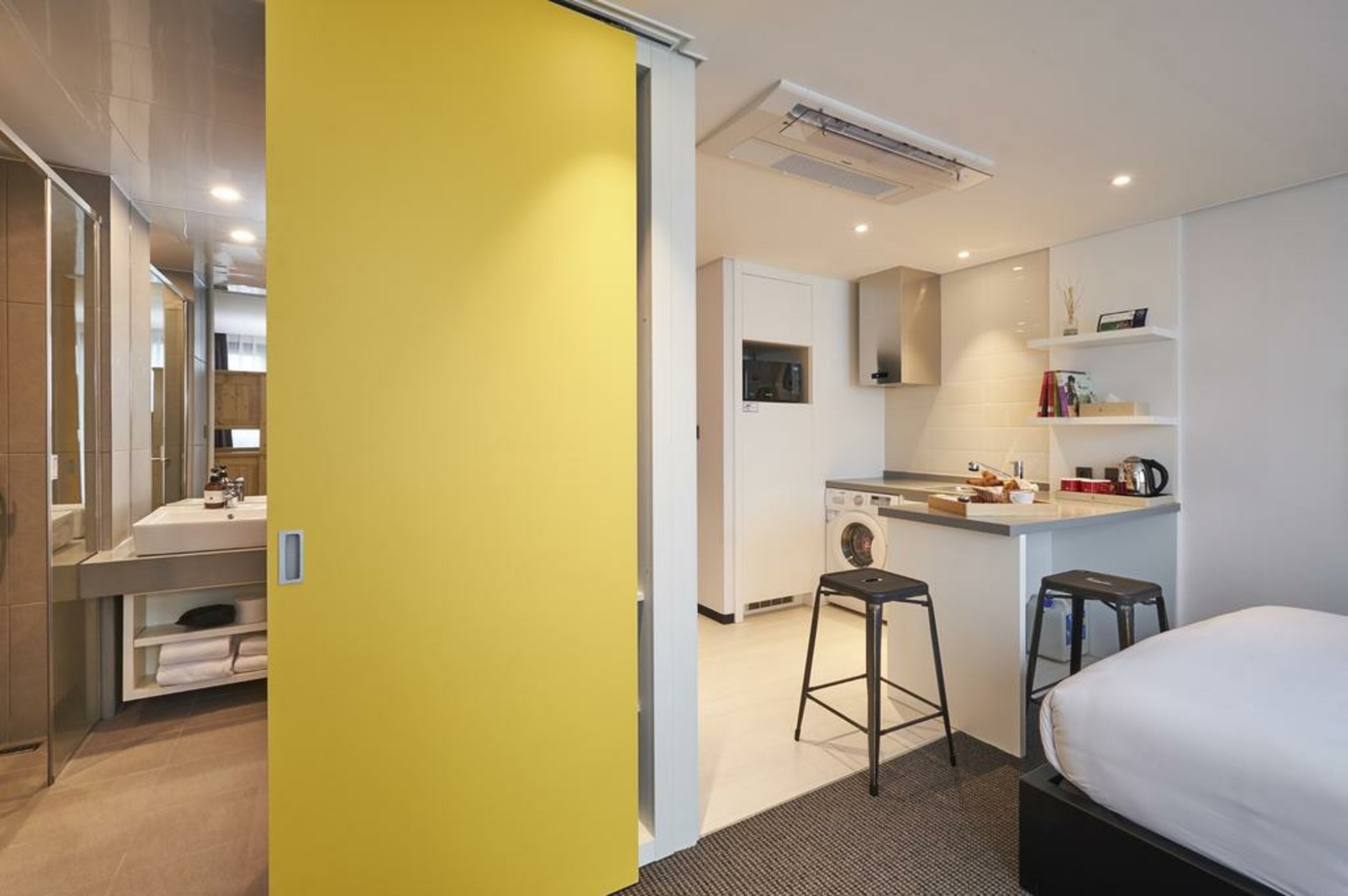 Chason Hotel The Smile