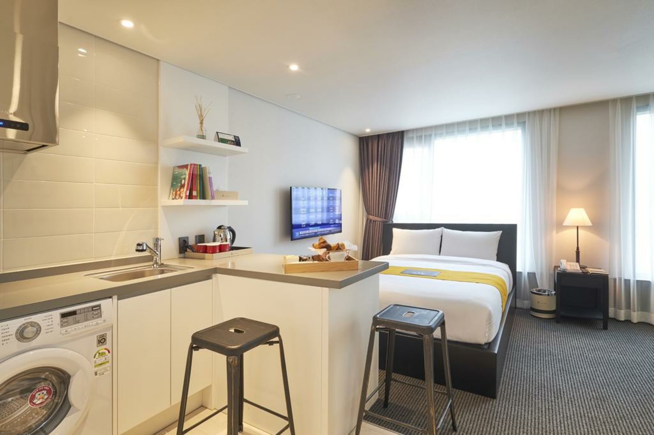 Chason Hotel The Smile