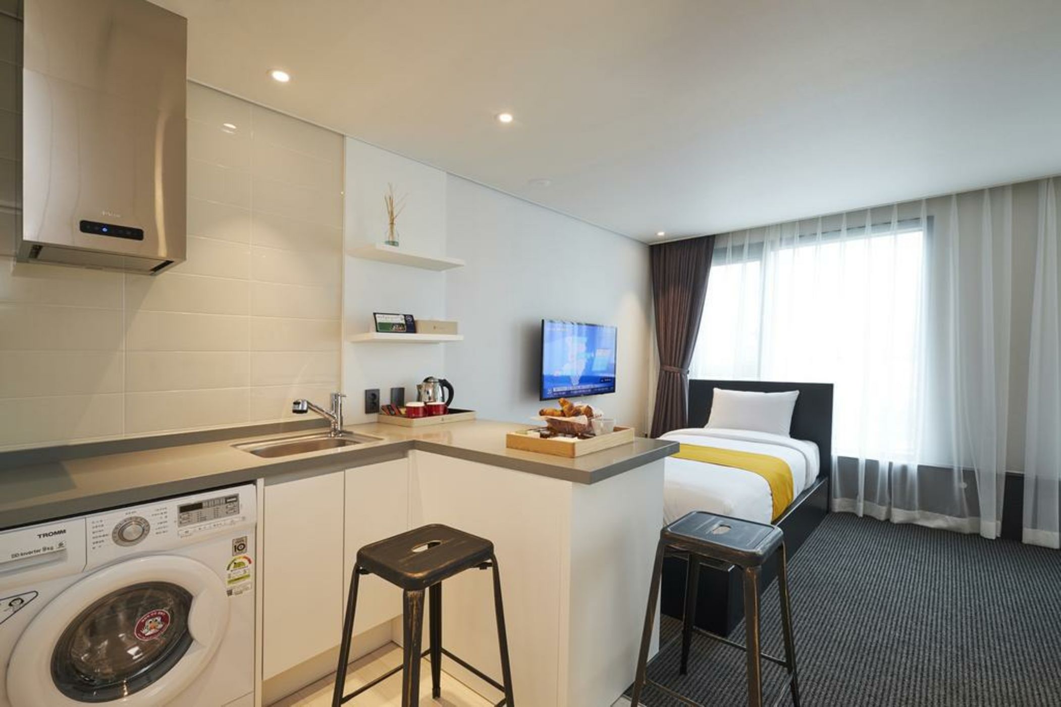 Chason Hotel The Smile