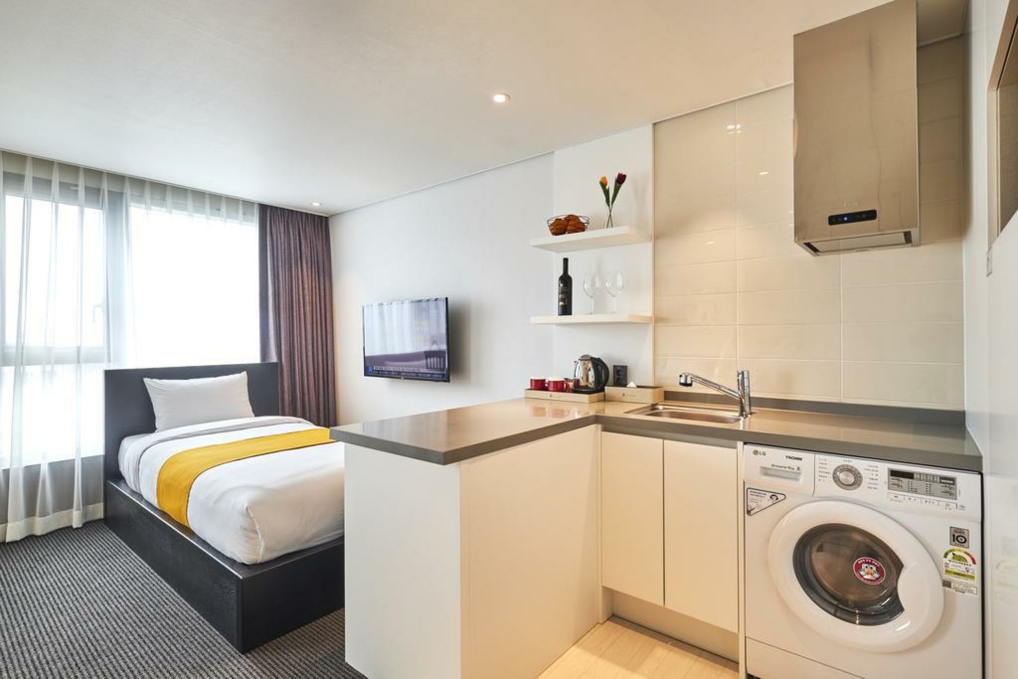 Chason Hotel The Smile