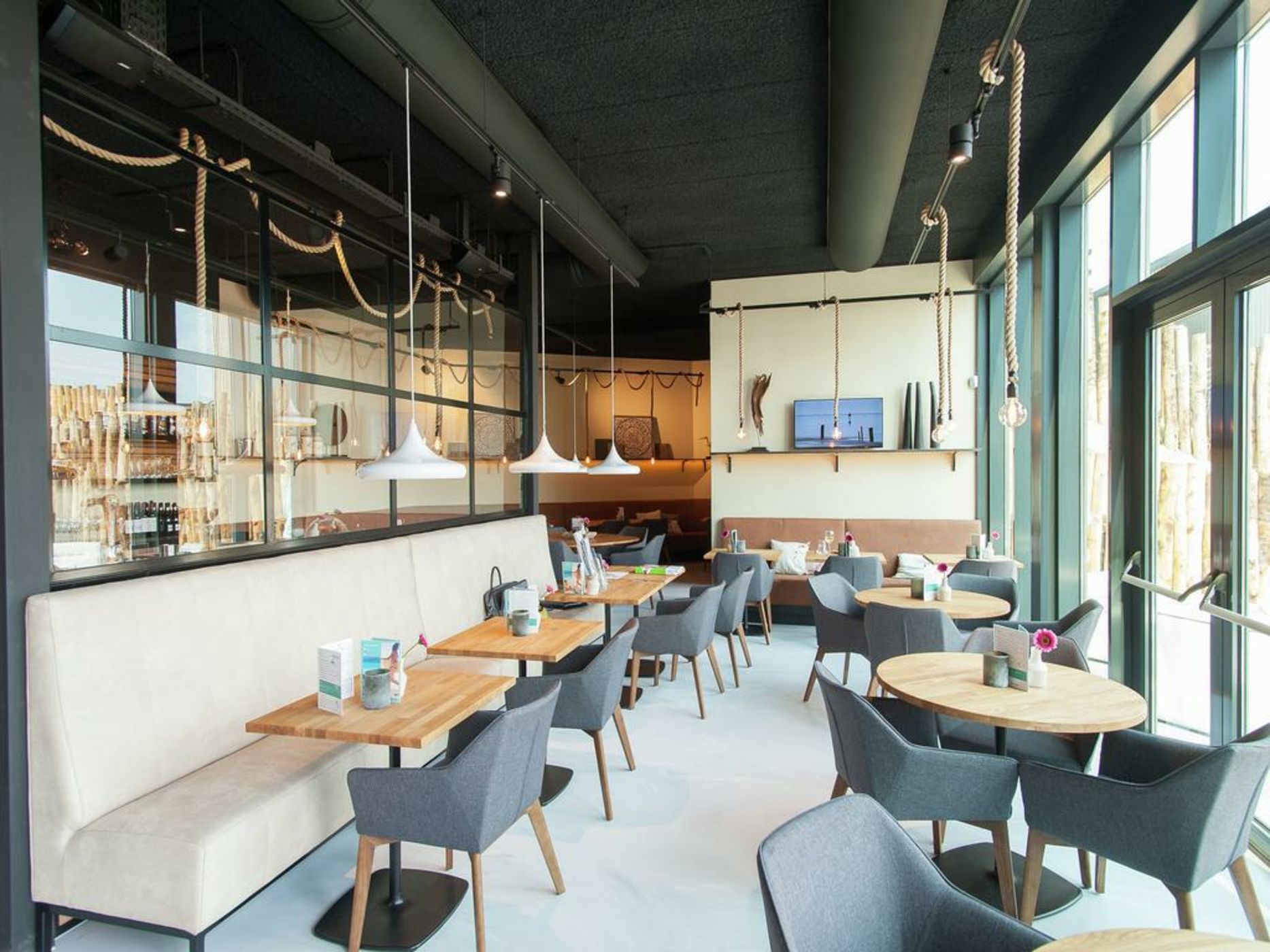 Holiday home @ Sea Lodges Bloemendaal 7