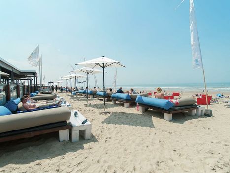 Holiday home @ Sea Lodges Bloemendaal 7