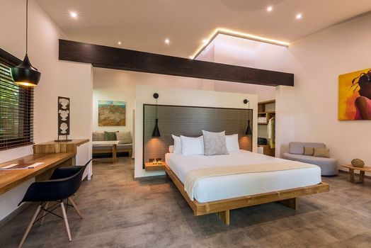 Cala Luna Boutique Hotel & Villas