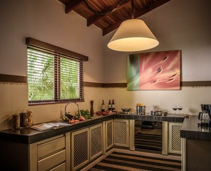 Cala Luna Boutique Hotel & Villas