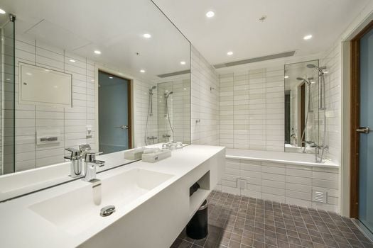 Clarion Hotel The Edge