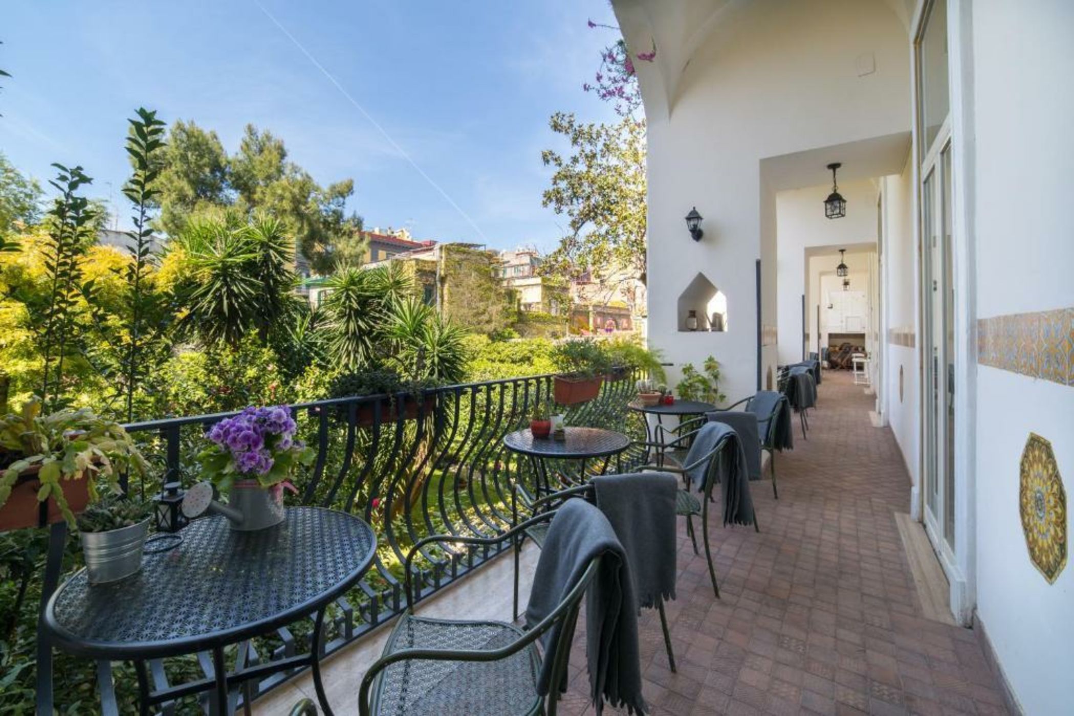 The Bellini House by House In Naples