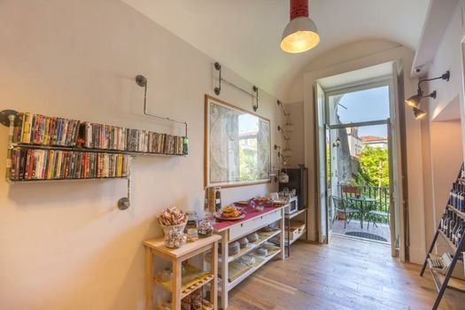 The Bellini House by House In Naples