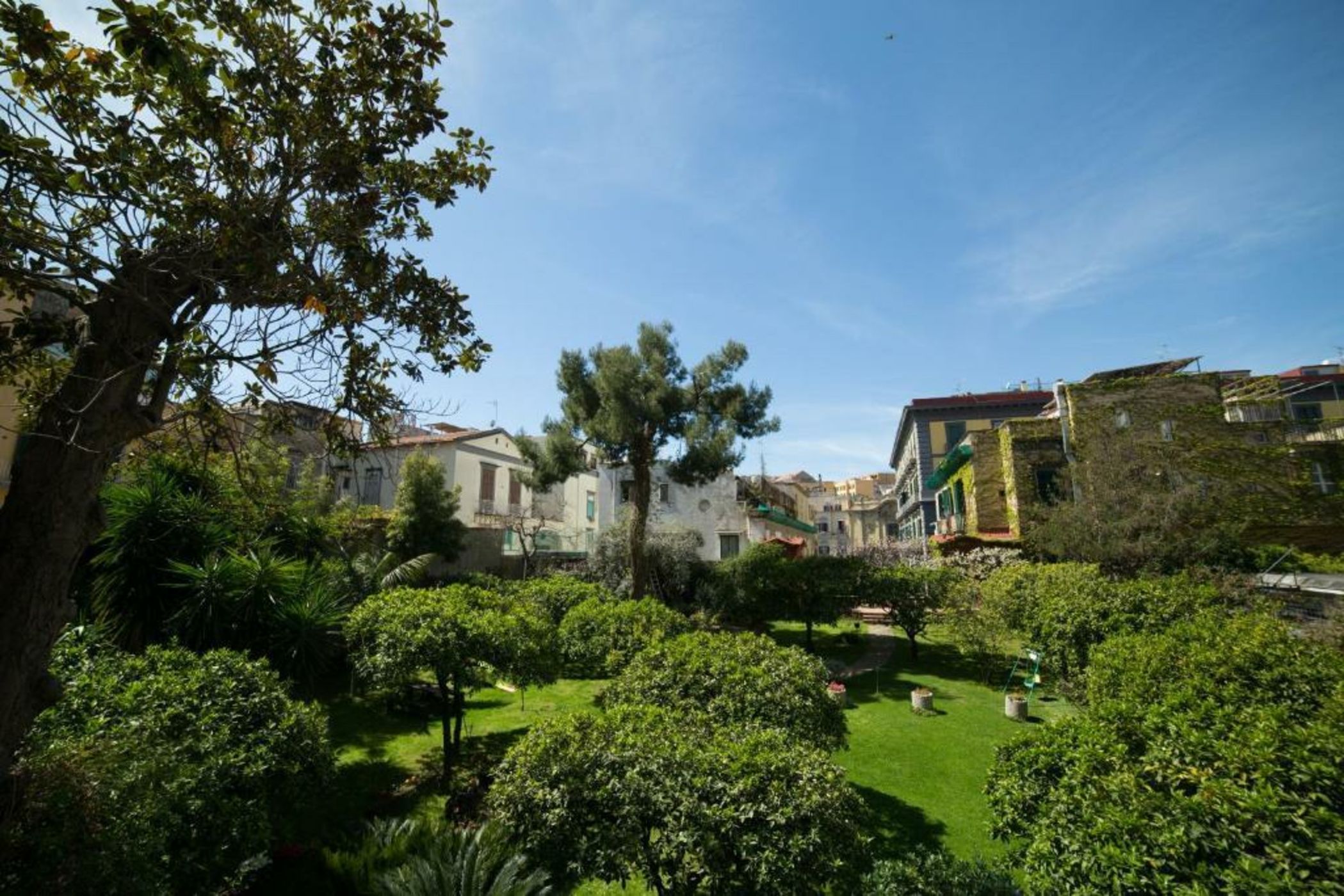 The Bellini House by House In Naples