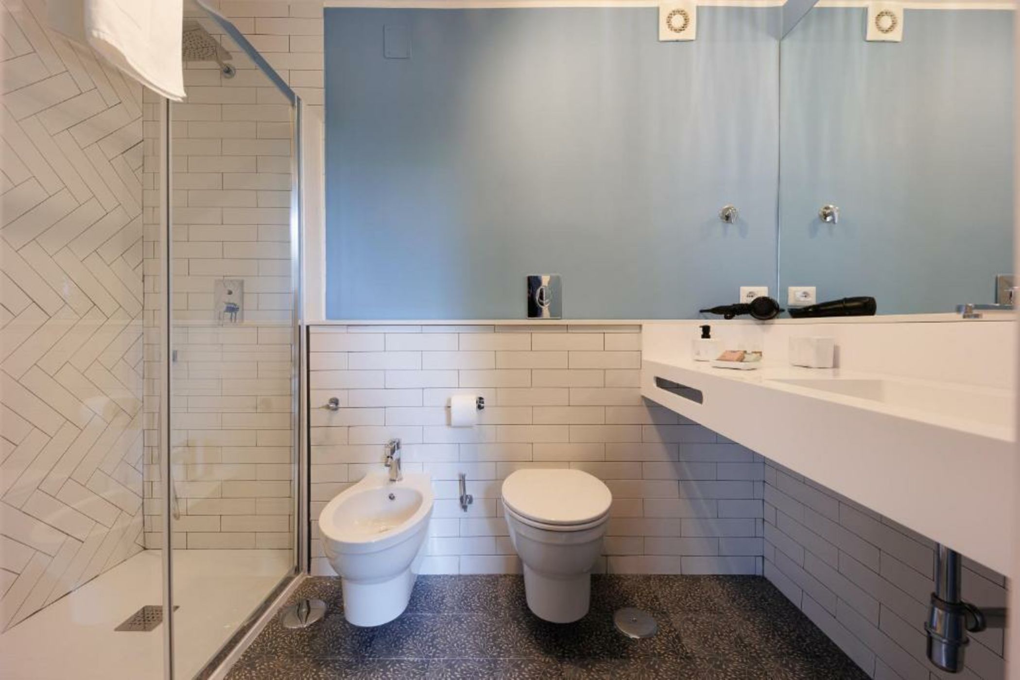 The Bellini House by House In Naples