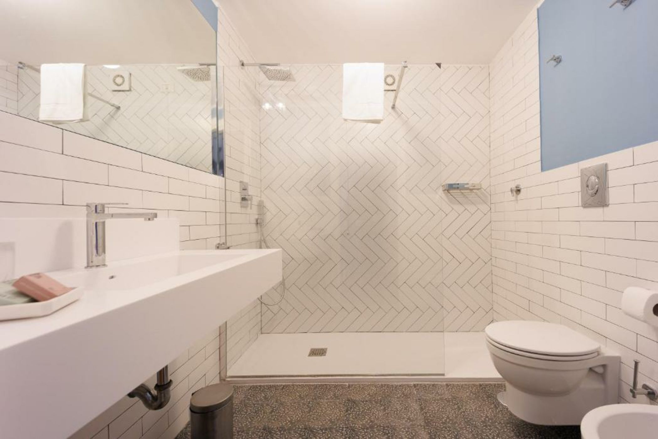 The Bellini House by House In Naples