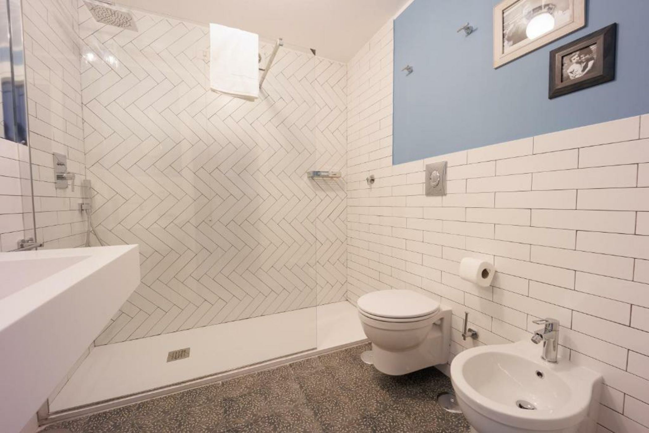 The Bellini House by House In Naples