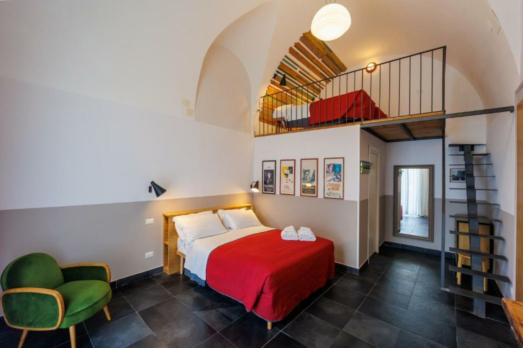 The Bellini House by House In Naples