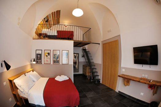 The Bellini House by House In Naples
