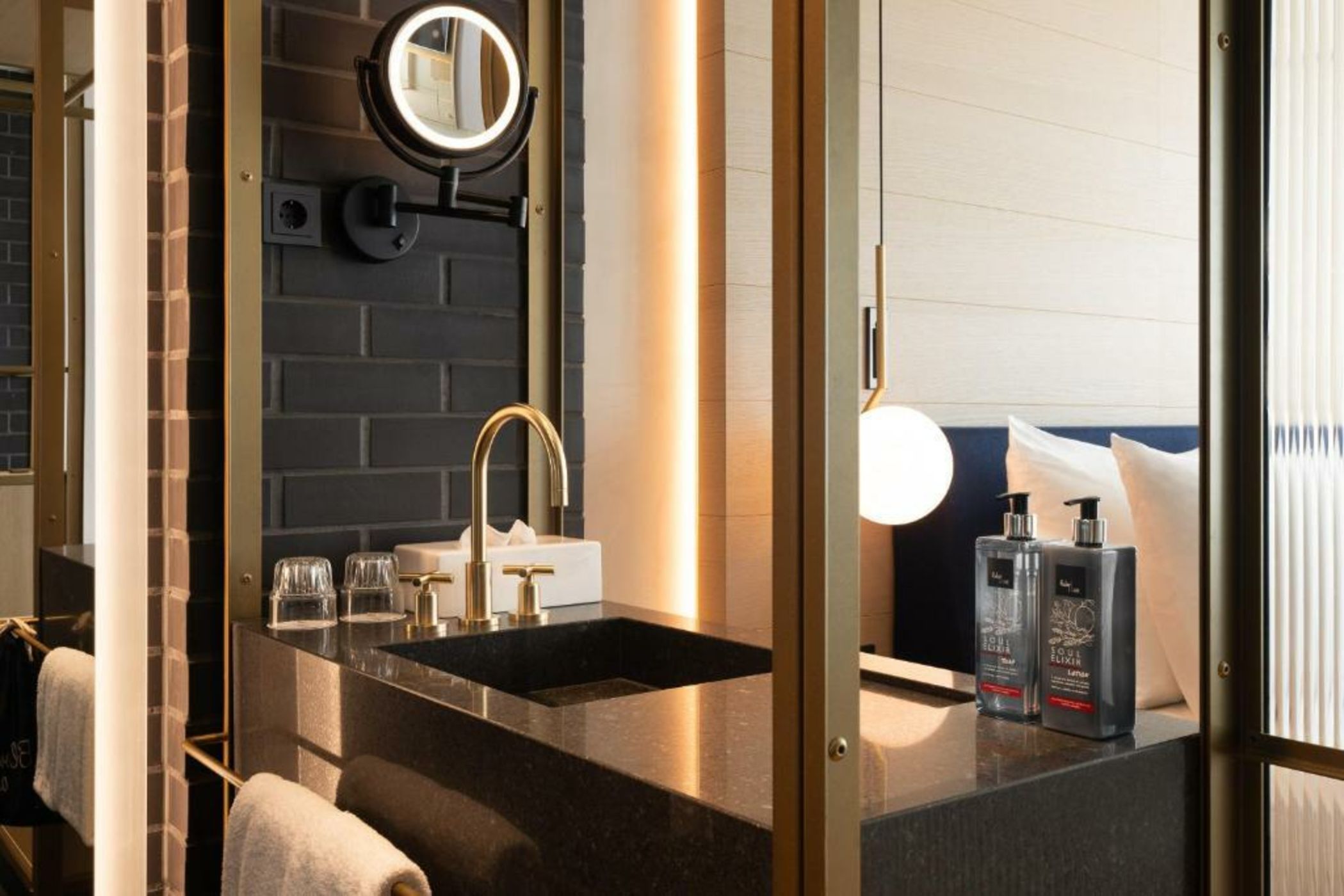 Ruby Emma Hotel Amsterdam