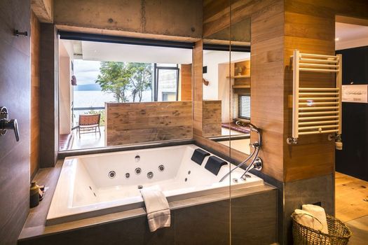 Hotel AWA