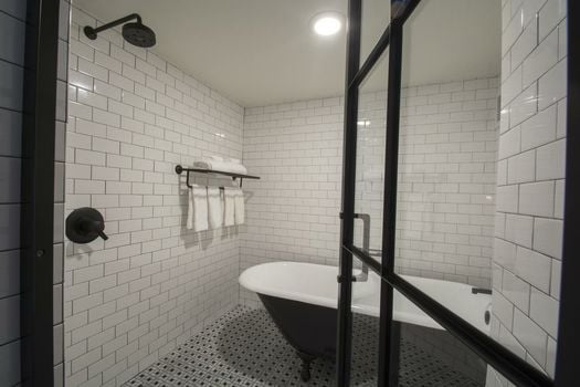 Hotel Theodore