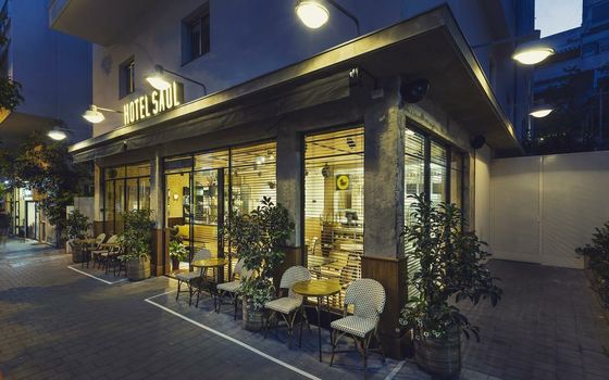 Hotel Saul