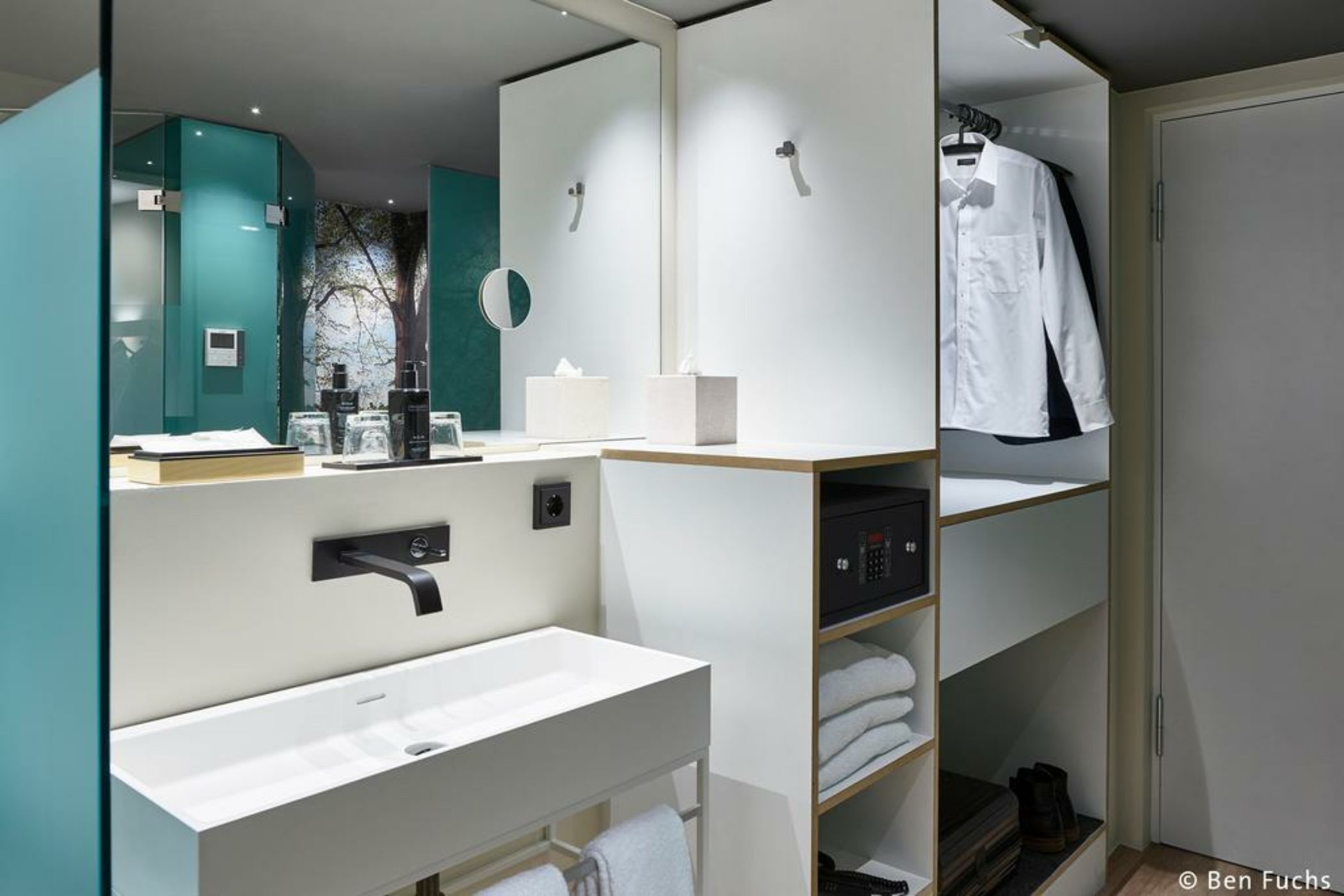 Schwabinger Wahrheit by Geisel