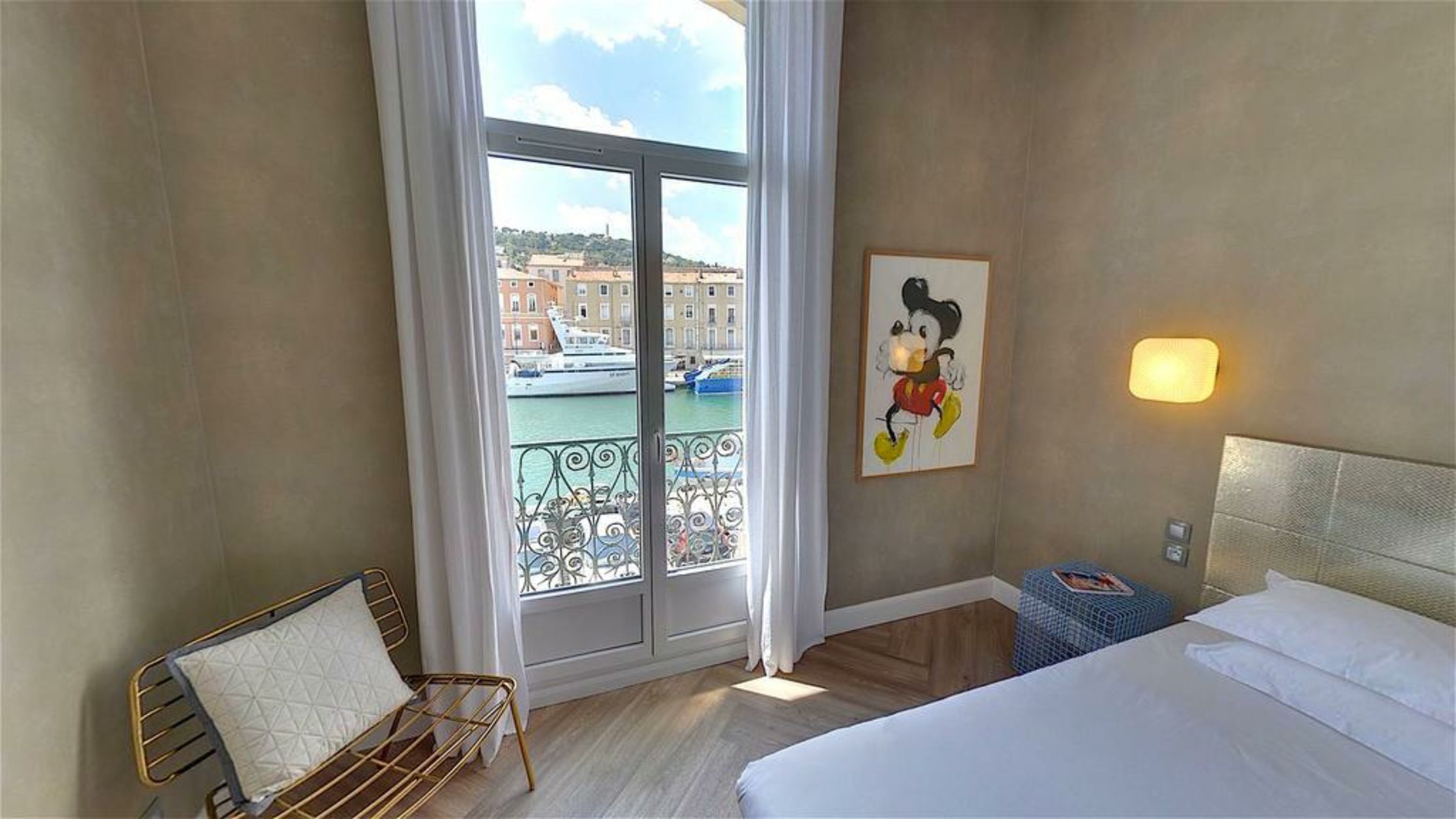 Hôtel L'orque Bleue