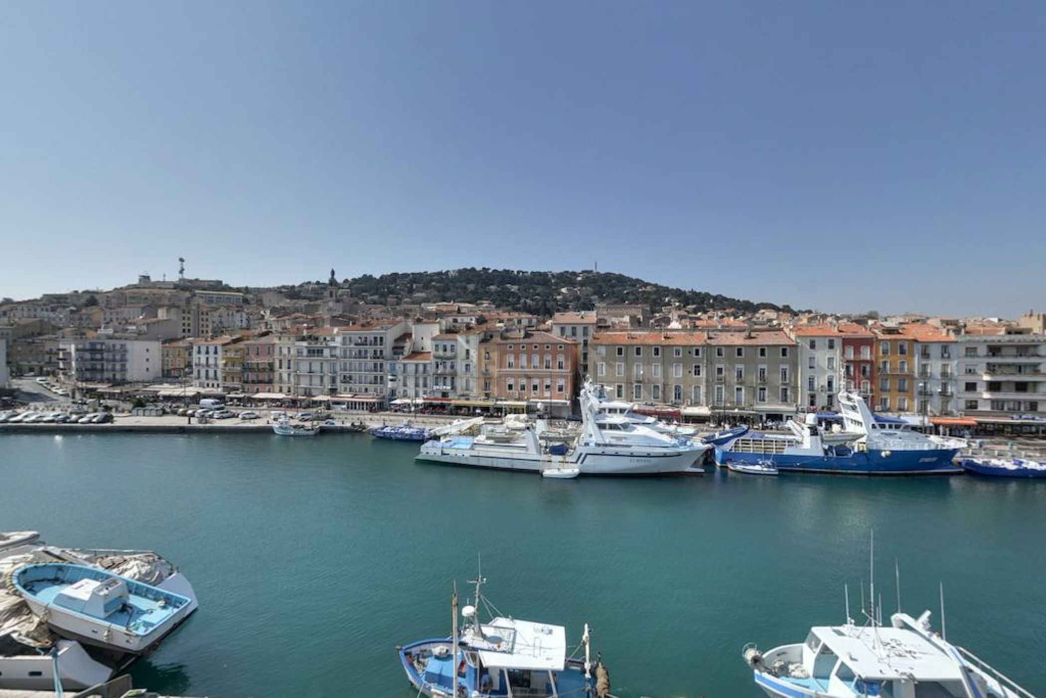 Hôtel L'orque Bleue