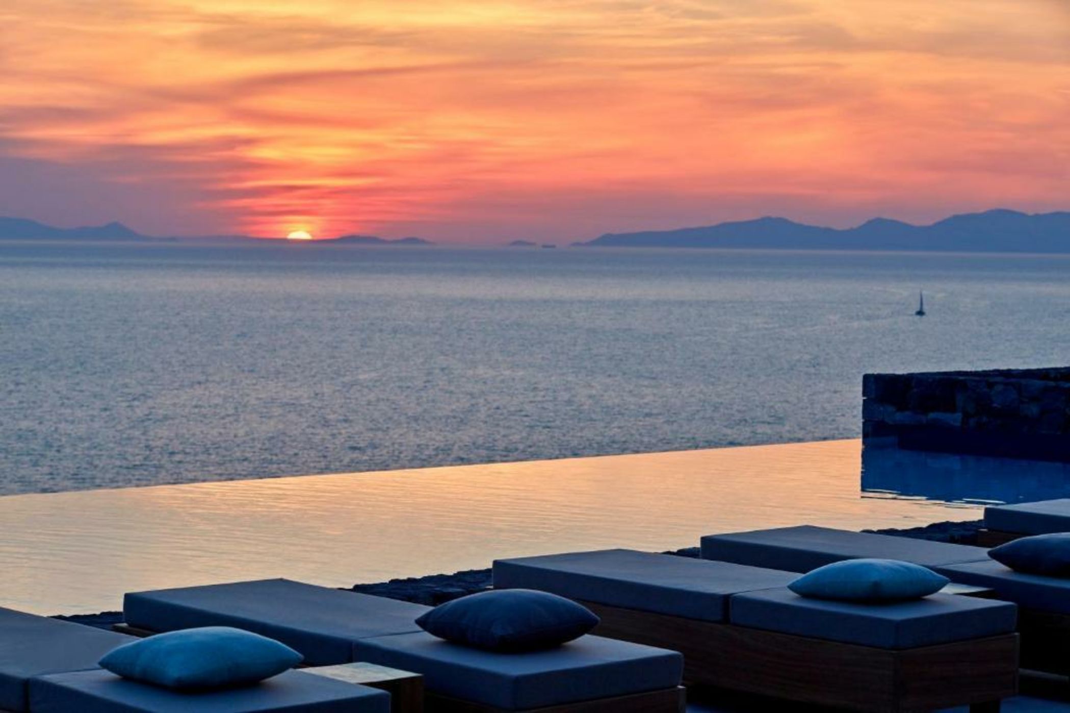 Canaves Oia Epitome - Small Luxury Hotels of the World