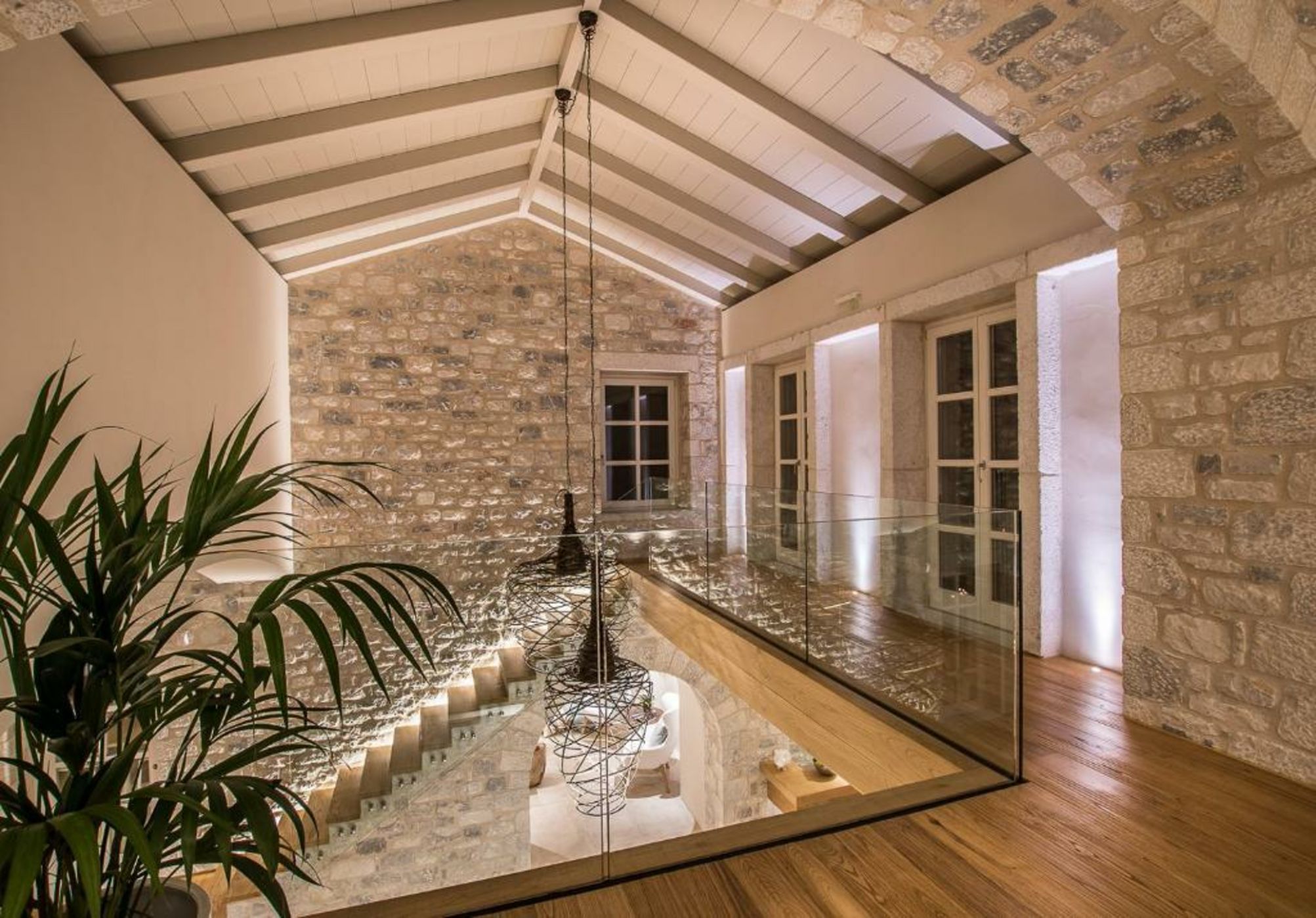 BASSA MAINA Villas & Suites