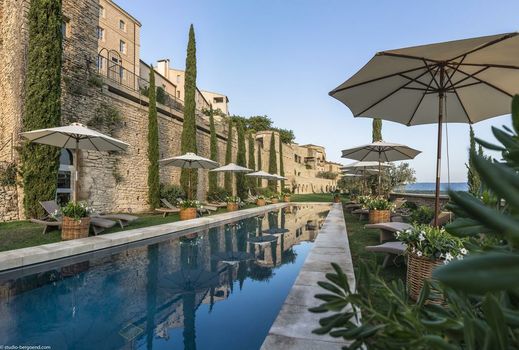 Airelles Gordes, La Bastide
