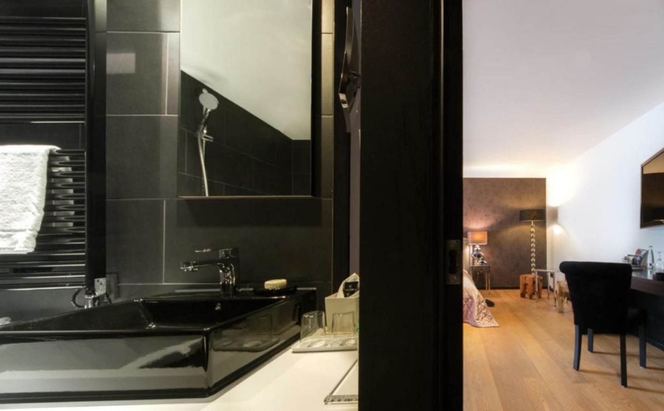 La Mansion Vi Vadi Hotel