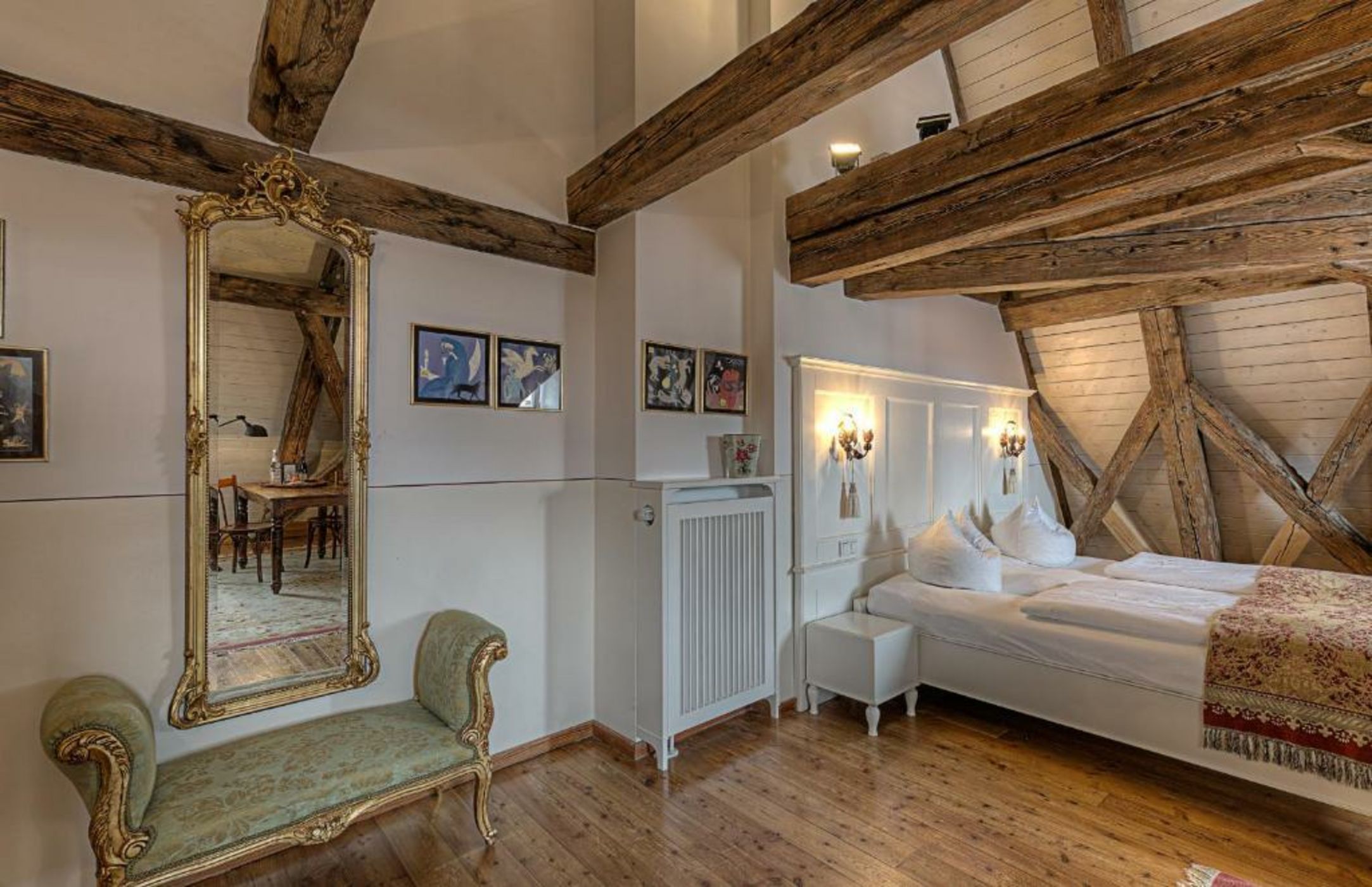 Hotel Orphée - Großes Haus