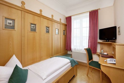 Hotel Hirsch