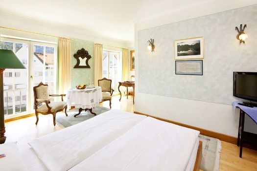 Hotel Hirsch