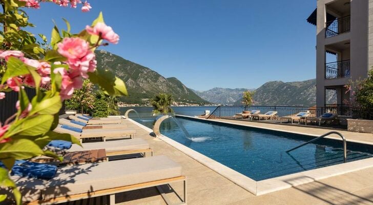 HUMA Kotor Bay Hotel and Villas