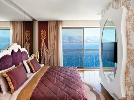 La Boutique Hotel & Suites