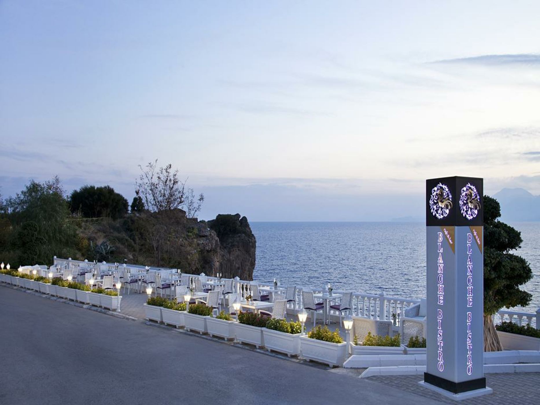 La Boutique Hotel & Suites