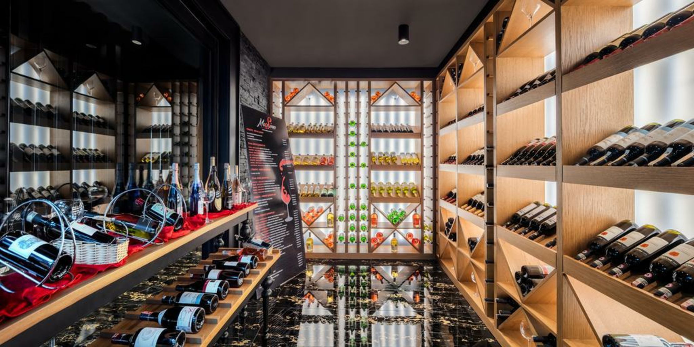 La Boutique Hotel & Suites