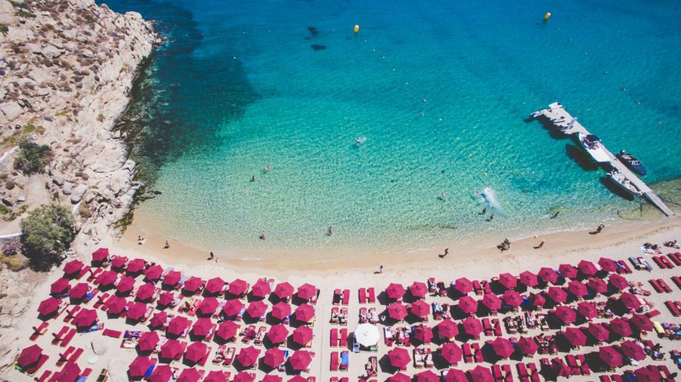 Super Paradise Hotel