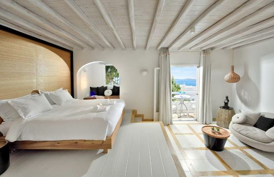 Saint John Hotel Villas & Spa
