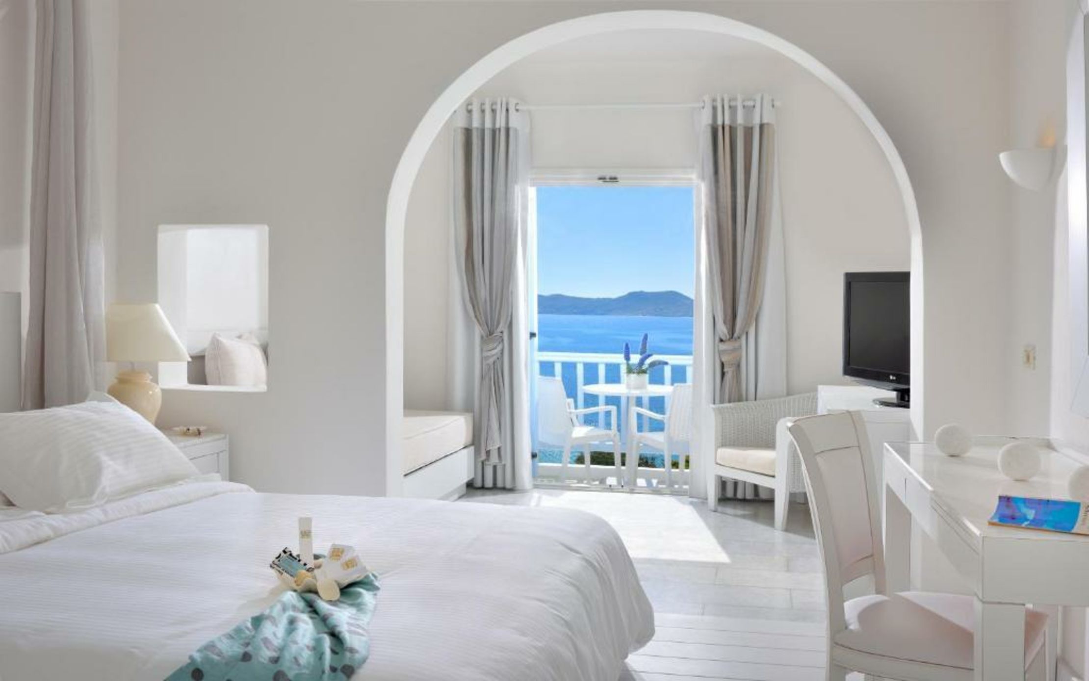 Saint John Hotel Villas & Spa