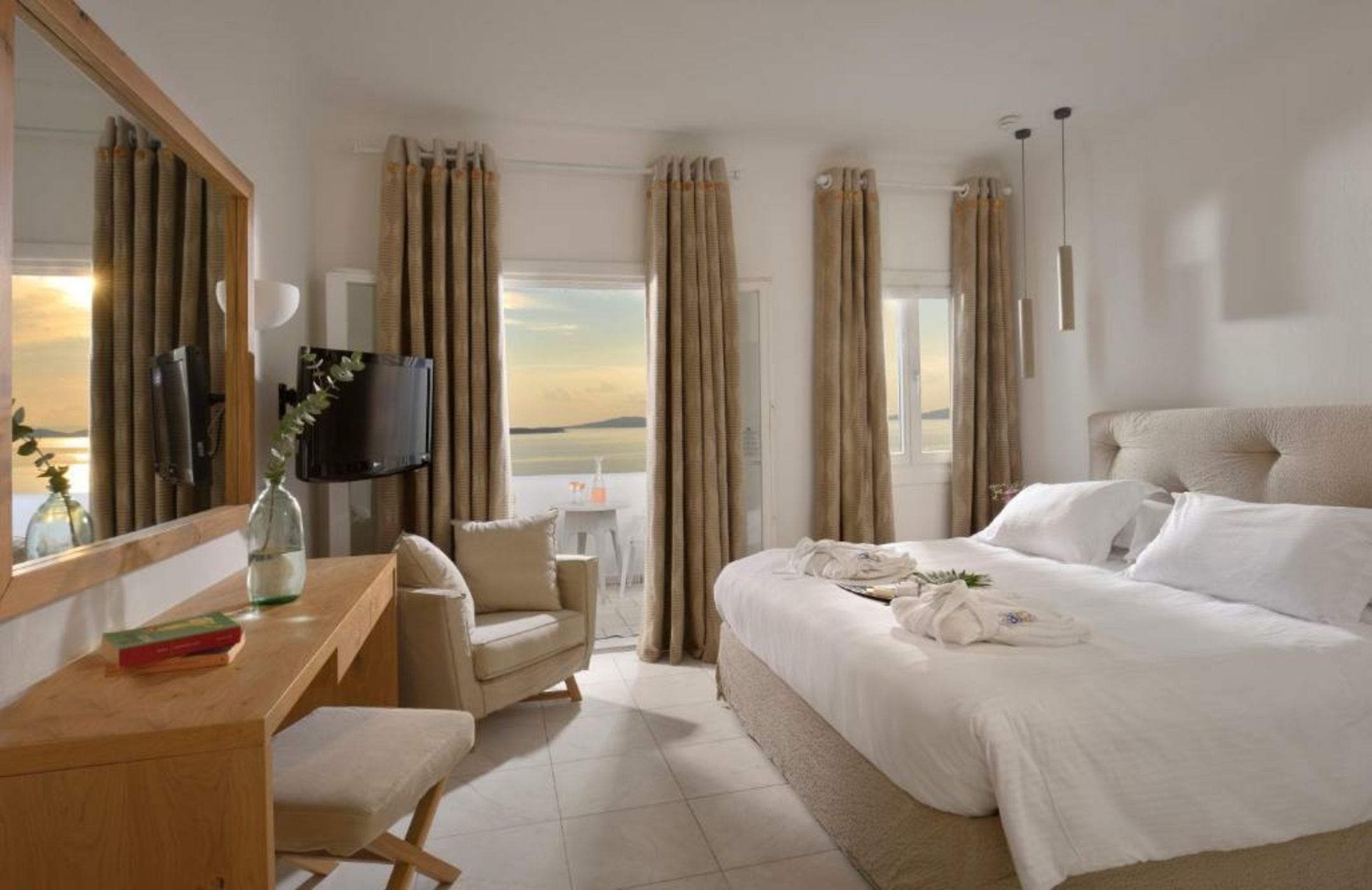 Saint John Hotel Villas & Spa