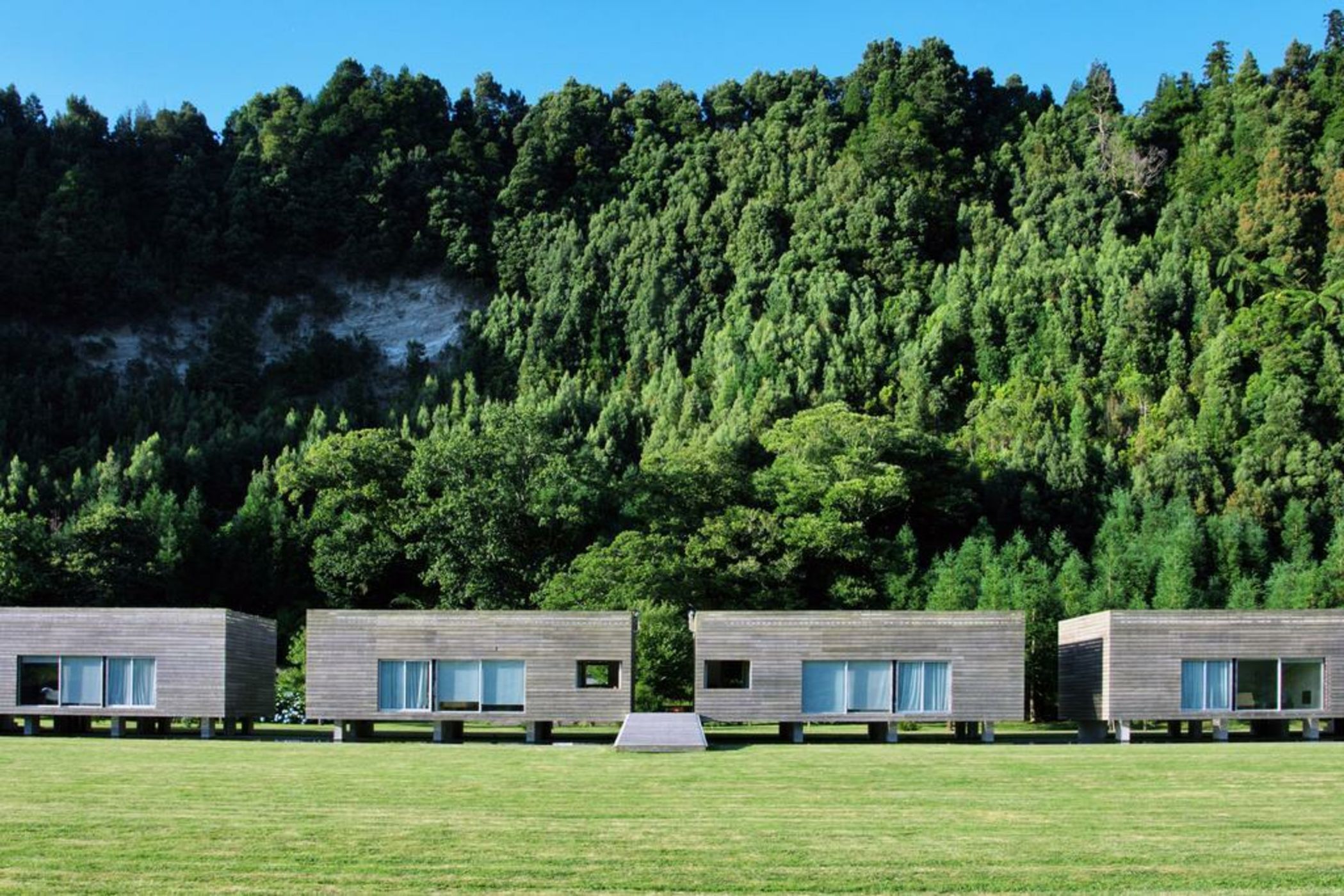 Furnas Lake Forest Living