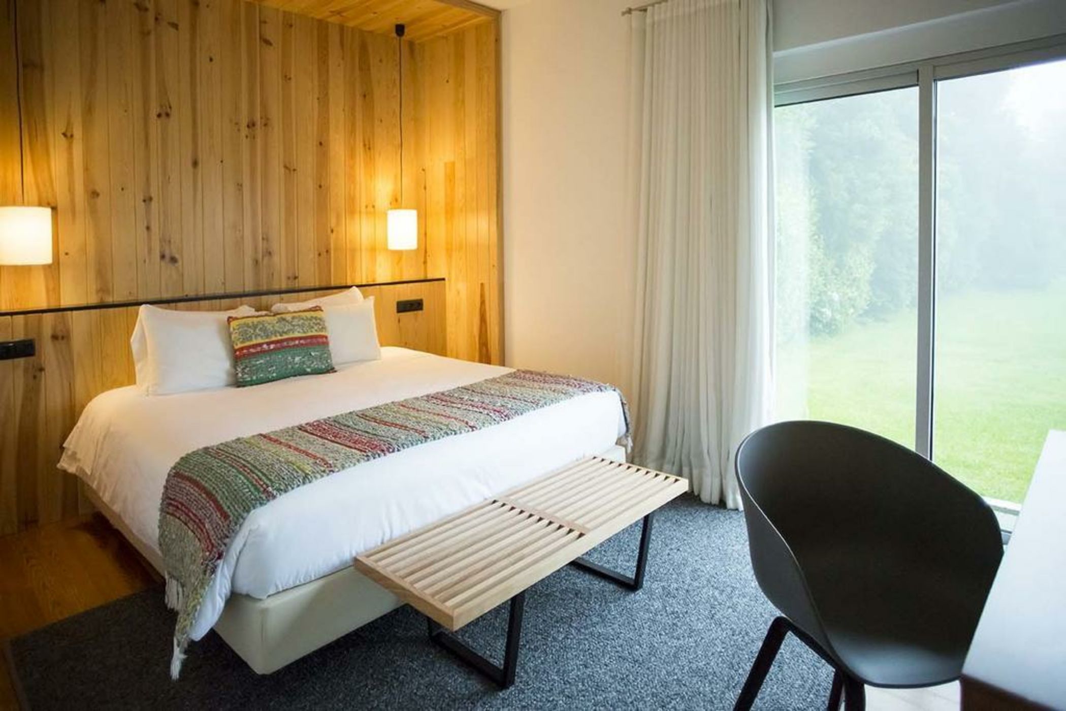 Furnas Lake Forest Living