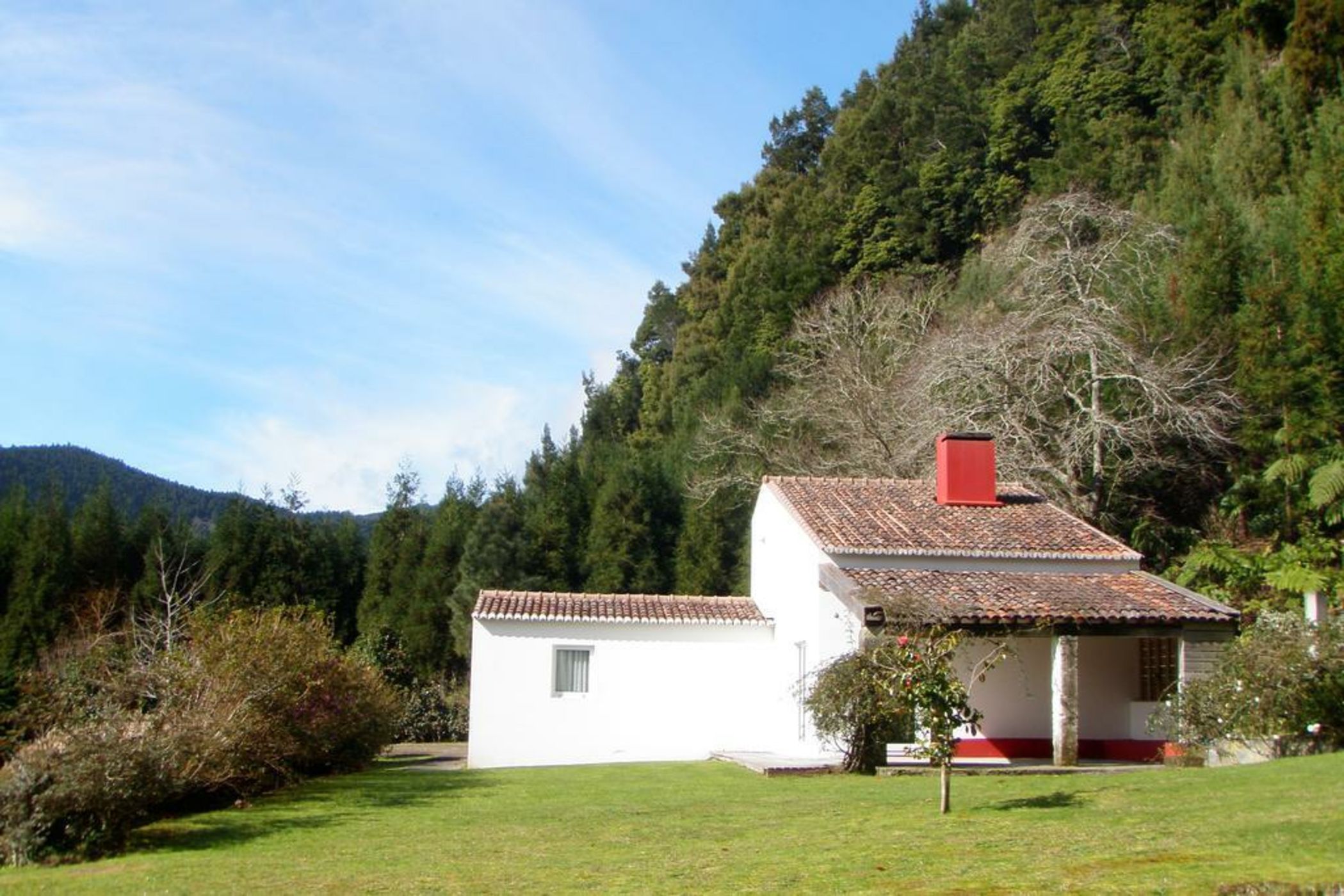 Furnas Lake Forest Living