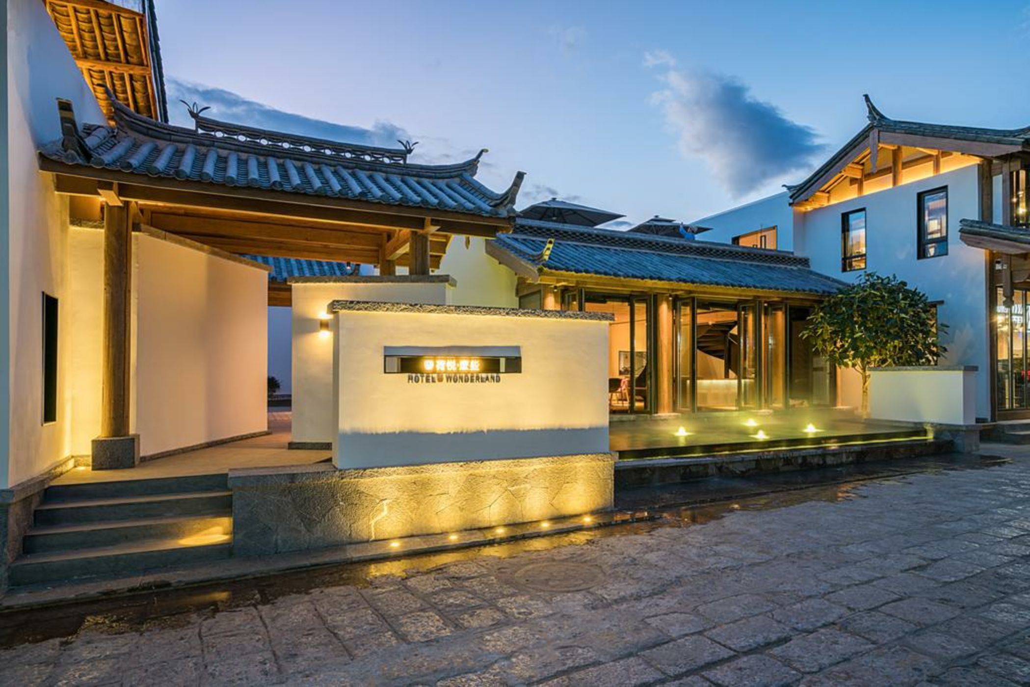 Hotel Wonderland
