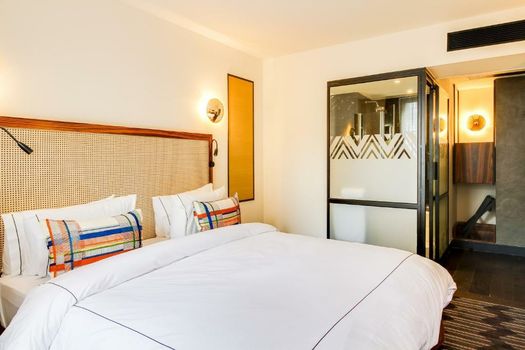 Mom'Art Hotel