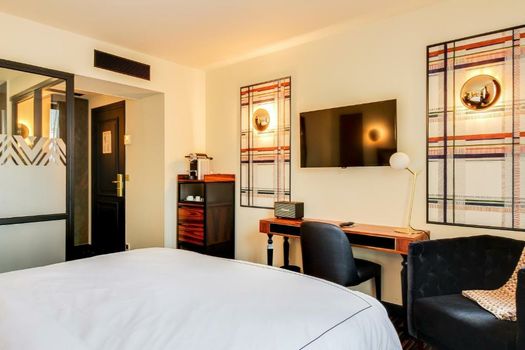 Mom'Art Hotel